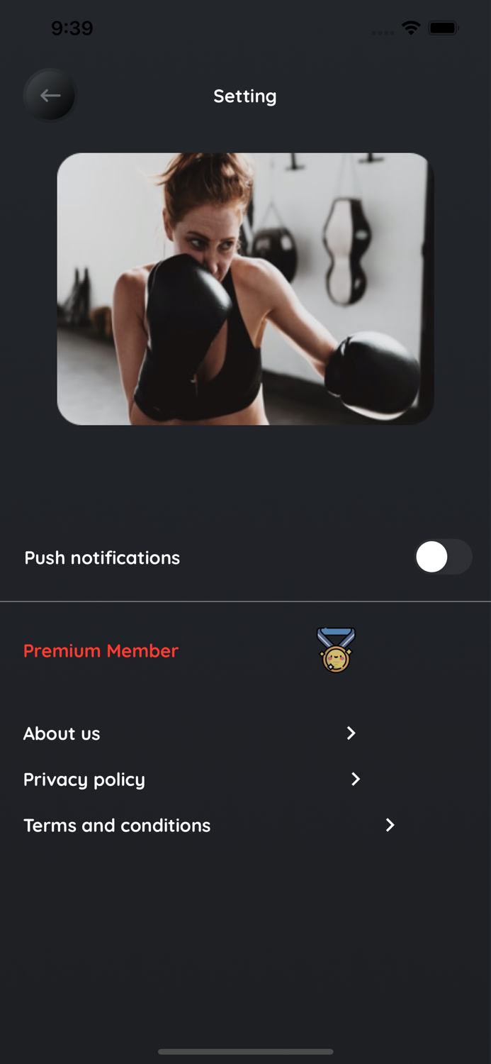 Female Kickboxing Fitness