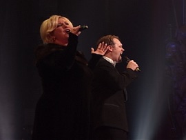 A Whole New World Feat Sandi Patty David Phelps Bill Gloria Gaither Video Music Store diego rispoli