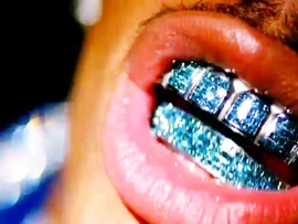 Grillz Feat Paul Wall Ali Gipp Nelly Featuring Paul Wall Ali Gipp Video Music Store bridge nelly i know what you like shorty you ain't gotta hide it pull that to the side and just let me get inside it hook jacquees let me lick you up and down till you say stop let me play with your body baby make you real hot let me do all the me why) cause tonight baby i wanna get freaky with you. nelly featuring paul wall ali gipp