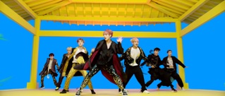 IDOL (feat. Nicki Minaj)