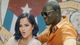 Como No (feat. Becky G.) Akon Latin Urban Music Video 2019 New Songs Albums Artists Singles Videos Musicians Remixes Image