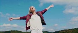 Wo ist die Liebe hin (Offizielles Musikvideo) Christin Stark German Pop Music Video 2017 New Songs Albums Artists Singles Videos Musicians Remixes Image