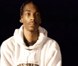 Who Am I (What's My Name)? Snoop Dogg Hip-Hop/Rap Music Video 2003 New Songs Albums Artists Singles Videos Musicians Remixes Image