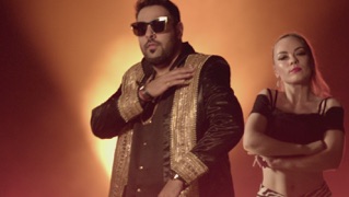 RayZR Mera Swag (feat. Aastha Gill) [Full Video]