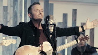 Chris Tomlin - A Christmas Alleluia (feat. Lauren Daigle & Leslie Jordan) [Live] artwork