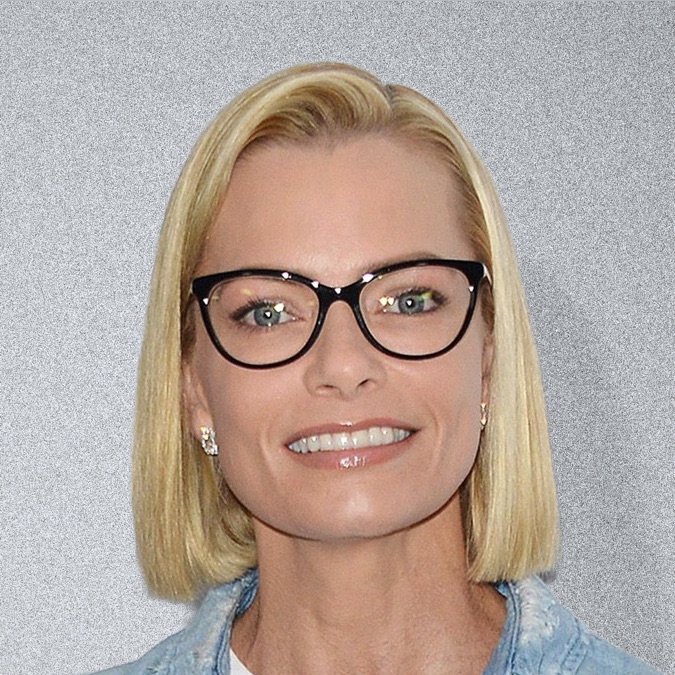 Jaime Pressly Splits From Fiance, Baby's Dad